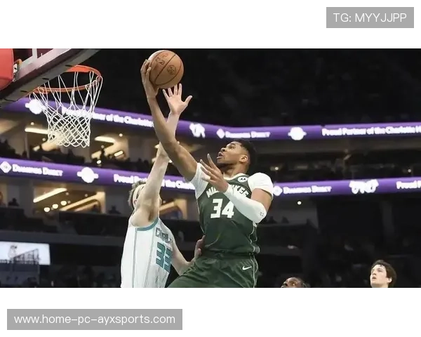 字母哥暴扣+三分，雄鹿主场连胜七场